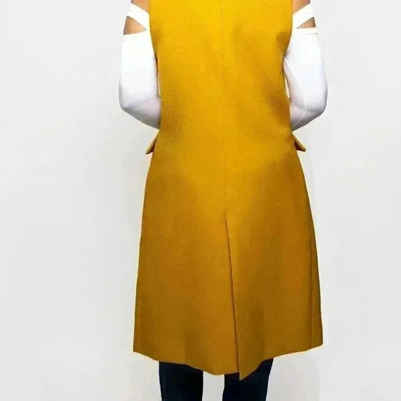 Why So Serious Midi Sleeveless Blazer - Picture 4 of 4